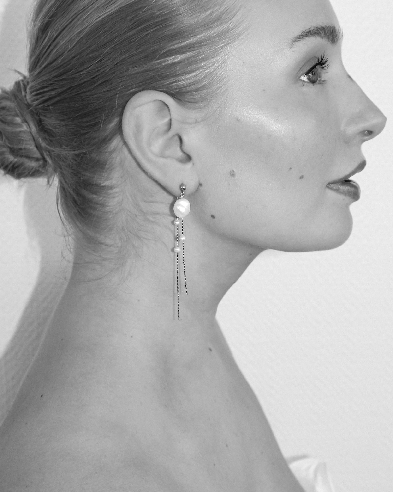 Käsin valmistetut Rita Mini Korvakorut