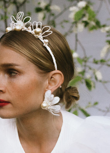 Love x Love Alice korvakorut ja hiuspanta